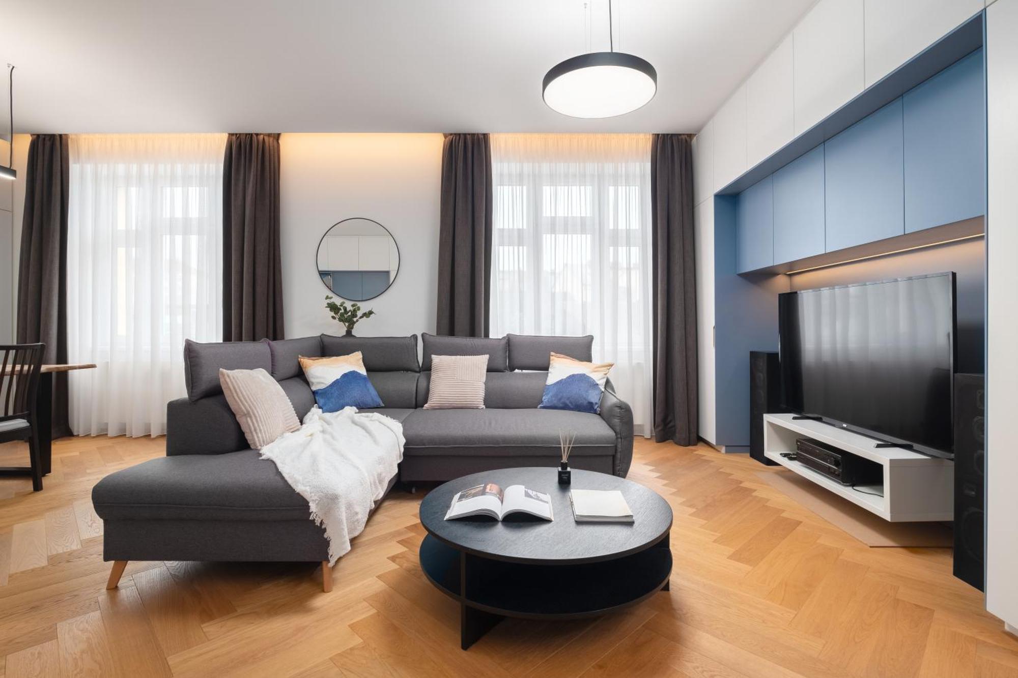 Apartmán Days - Modern With Workspace - Quiet Area